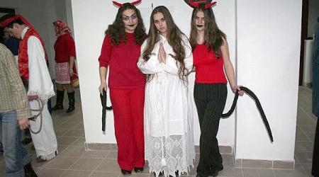 2006